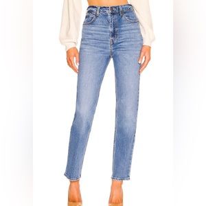 Levi’s High Rise 70’s Straight in Sonoma Case